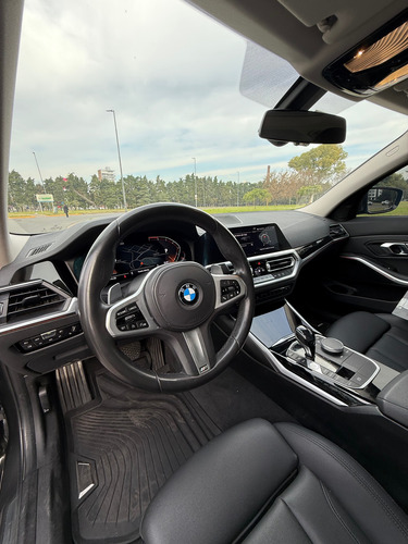 BMW Serie 3 3.0 330i SEDAN SPORT LINE AT