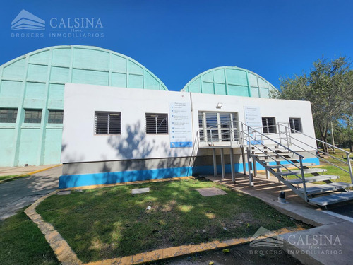 Galpón Con 23.400 Metros De Terreno - Av Cruz Roja - Cordoba Capital