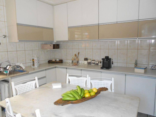 Chácara Com 2 Dorms Sendo 1 Suíte À Venda, 904 M² De Terreno - Caucaia Do Alto - Cotia/sp - Ch0261