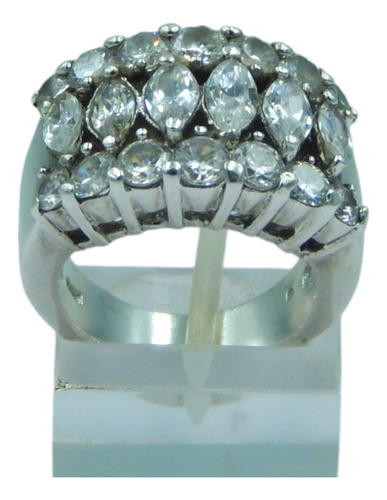 ¡elegancia Y Brillo: Anillo De Plata Con Circones!