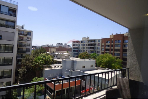 Vende Departamento Estudio Con Amplia Terraza