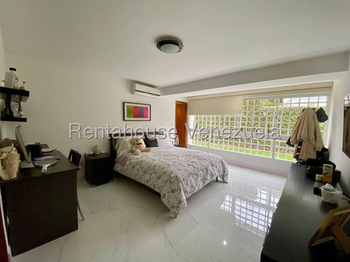 Casa En Venta En La Floresta