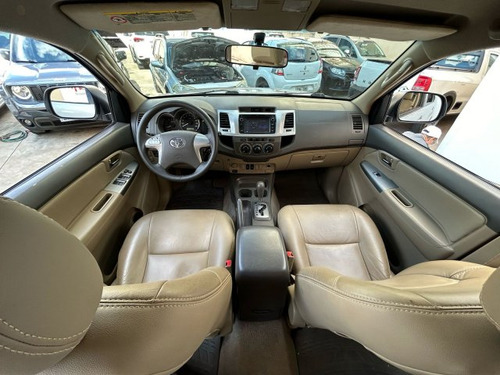 Toyota SW4 SW4 2.7 SR 4X2 16V FLEX 4P AUTOMÁTICO