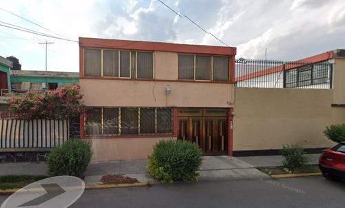 Casa En Venta En Calle Casma 728, Lindavista Sur, Ciudad De México,  9 Ajrj