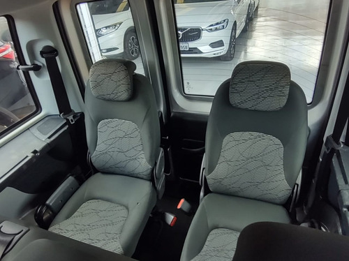 Imagem 13 de 15 de Doblo Essence 1.8 Flex16v 5p L Manual