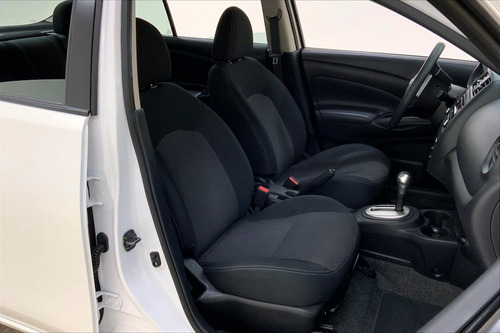 Imagen 7 de 15 de Nissan Versa 4x2 4 Pts Sense Ta A/ac Ve