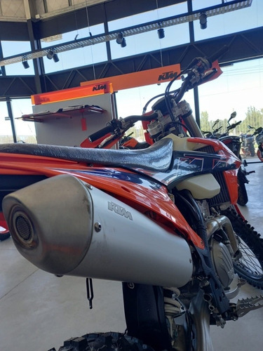 Imagen 5 de 17 de Ktm Exc F 350 2022 Exclusiva En Motoswift