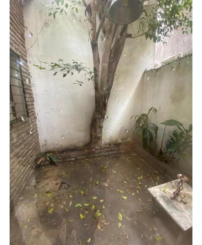 Casa De 6 Ambientes En Bernal Centro