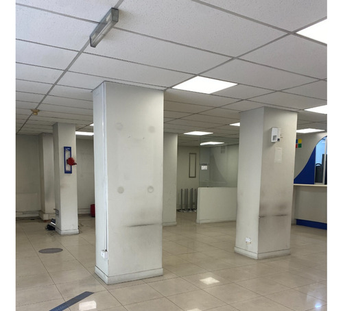 Excelente Local En Ñuñoa Alto Flujo Peatonal Sin Gastos Com.