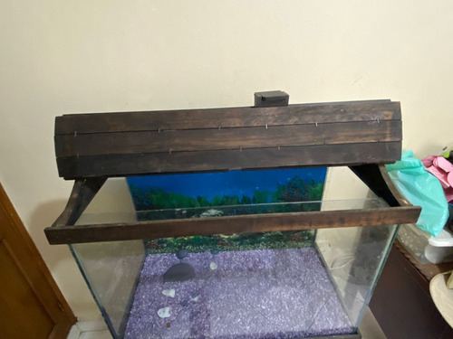 Acuario, Pecera Con Piedras Decorativas Y Soporte De Madera 