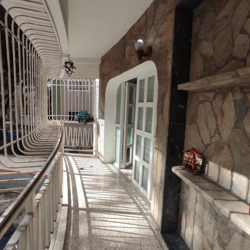 Imagen 4 de 13 de Apartamento En Alquiler En Colinas De Bello Monte