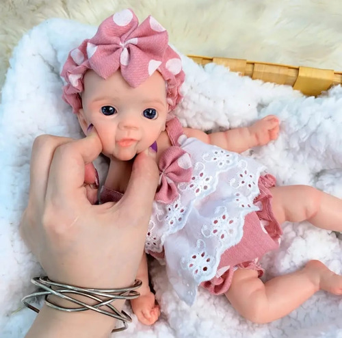 Bebé Reborn Original Silicona Sólida 28 Cm Madie Pink
