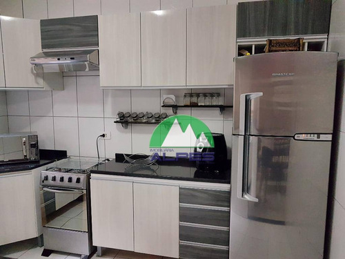 Sobrado À Venda, 131 M² Por R$ 520.000,00 - Pinheirinho - Curitiba/pr - So1460