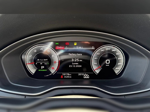 Audi Q5 45 TFSI 4X4 2.0 AT