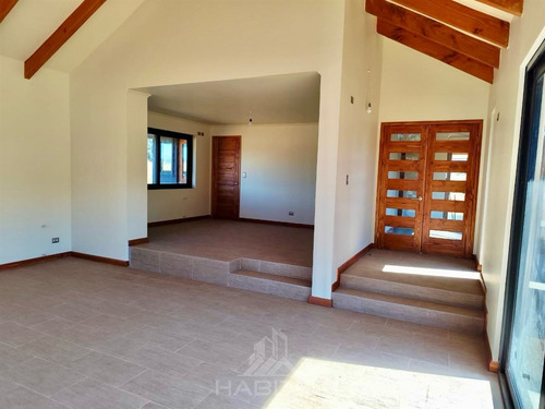 ¡habiter 360 ! Vende Casa En Venta De 4 Dorm. En Pitrufquén