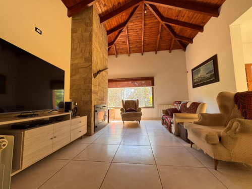 Casa En Venta En Barrio Privado Solares Norte