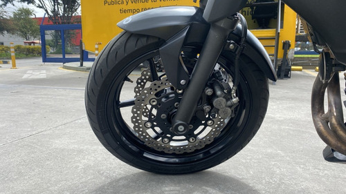 Imagen 11 de 20 de Kawasaki Er6n 650