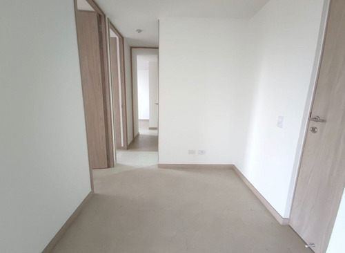 Imagen 5 de 6 de Apartamento En Rionegro Sector Fontibon Descuento 5 Millones