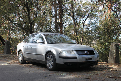 Volkswagen Passat 1.8 T Trendline