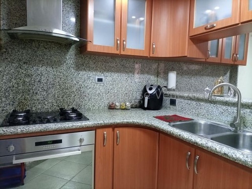 Imagen 14 de 28 de Hermoso Townhouse En Venta Urb Ciudad Jardín - Cagua 22-27064 Gjg 04243717762