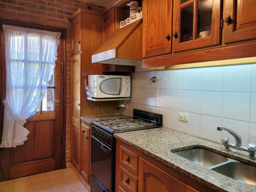 Venta Casa Triplex Pinamar Centro