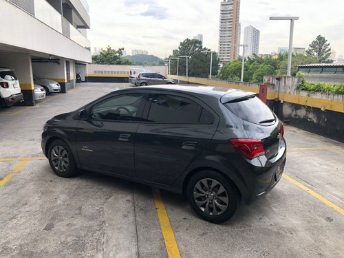 Imagem 6 de 12 de Onix 1.4 Advantage Aut 2019 Novo