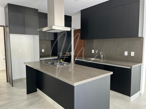 Casa En Venta En Cancun Lagos Del Sol
