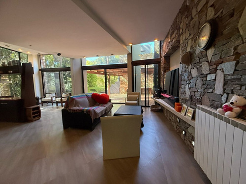 Venta Moderna Casa Mar De Las Pampas 200 Mts Mar