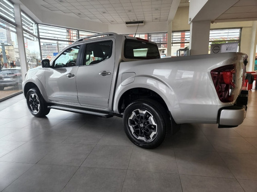 Imagen 17 de 25 de Nissan Frontier Platinum 4x2 At