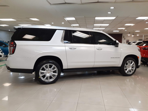 Imagen 8 de 15 de Última Suburban High Country 2021 Blanco Platino / Mocha
