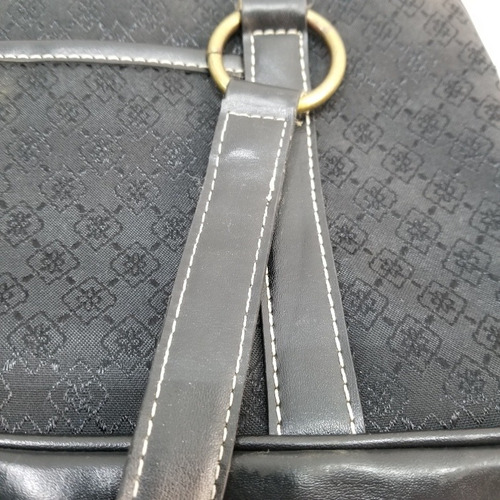 Imagen 8 de 8 de Bolsa Negra Liz Claiborne