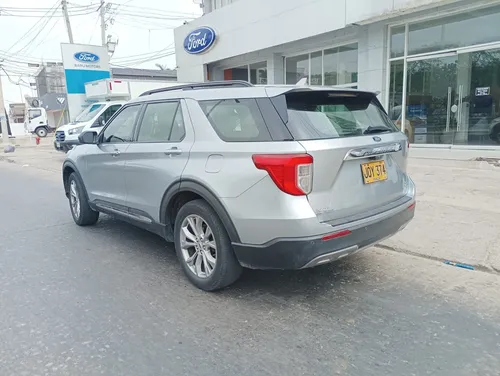 Ford Explorer xlt Ecoboost