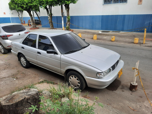 Nissan Sentra 1.6 B13