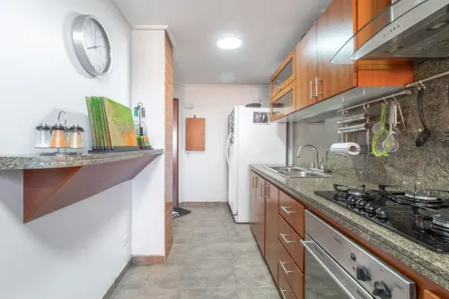 Apartamento En Venta En Cerros De Niza. Cod V8241
