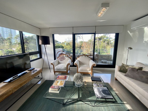 Imagen 3 de 30 de Venta Apartamento 2 Dormitorios Playa Mansa Punta Del Este - Punta Del Este Mansa