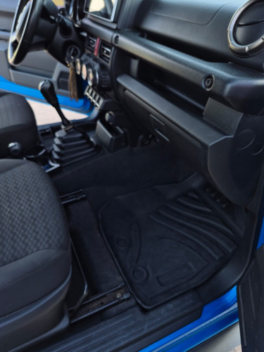 Suzuki Jimny 1.5 Glx Mt