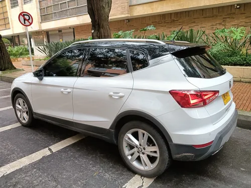 Seat Arona 1.6 Fr AUTOMÁTICA COMO NUEVA