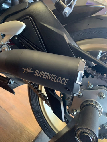 Imagen 14 de 25 de Mv Agusta Superveloce 800 153cv, No Ducati, No Bmw, No Ktm.