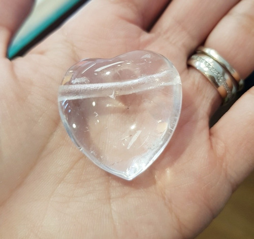 Corazón Perforado De Cuarzo Claro Natural Transparente 
