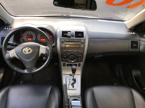 Imagen 12 de 15 de Toyota Corolla Americana