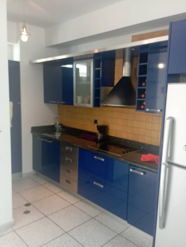 En Venta Apartamento En Tucacas. Conjunto Resd. Varadero Ip