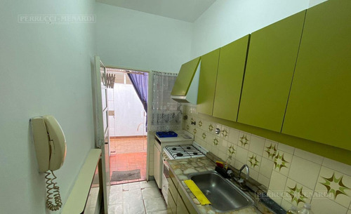 Imagen 3 de 7 de Departamento 2 Ambientes C/cochera