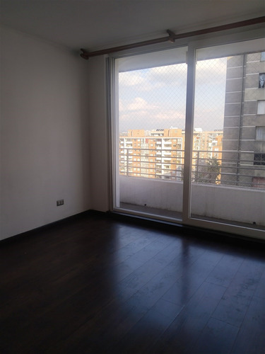 Arriendo Amplio Departamento 3 Dorm. 2 Baños En Macul