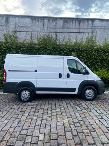 Imagem 6 de 11 de Fiat Ducato 2018 2.3 Curto (8m3) 5p