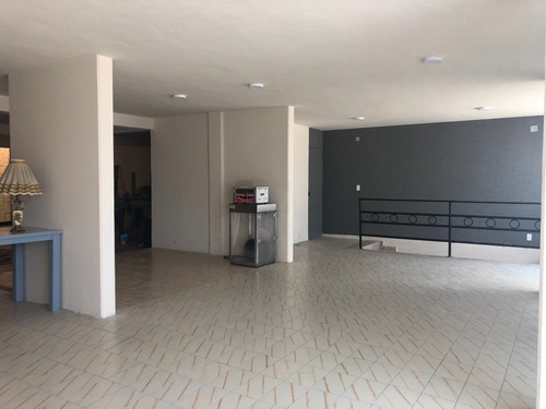 Imagen 11 de 16 de Renta De Local Comercial Toluca