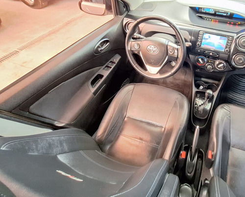 Toyota Etios 1.5 Platinum At