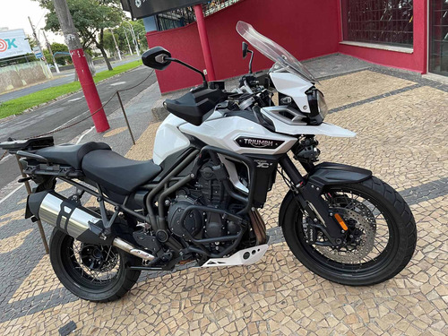 Tryumph Tiger 1200 Xcx