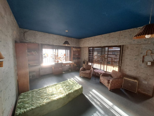 Gran Casa A Remodelar En Lote Propio - Cerca Subte