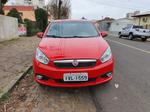 Imagem 3 de 15 de Fiat Grand Siena Essence 1.6 16v (flex) 2014 Dualogic