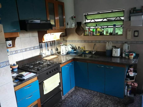 Imagen 4 de 14 de Casa En Venta Cond En Castelar Sur